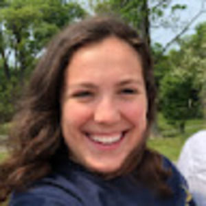 Meet your Posher, Julia